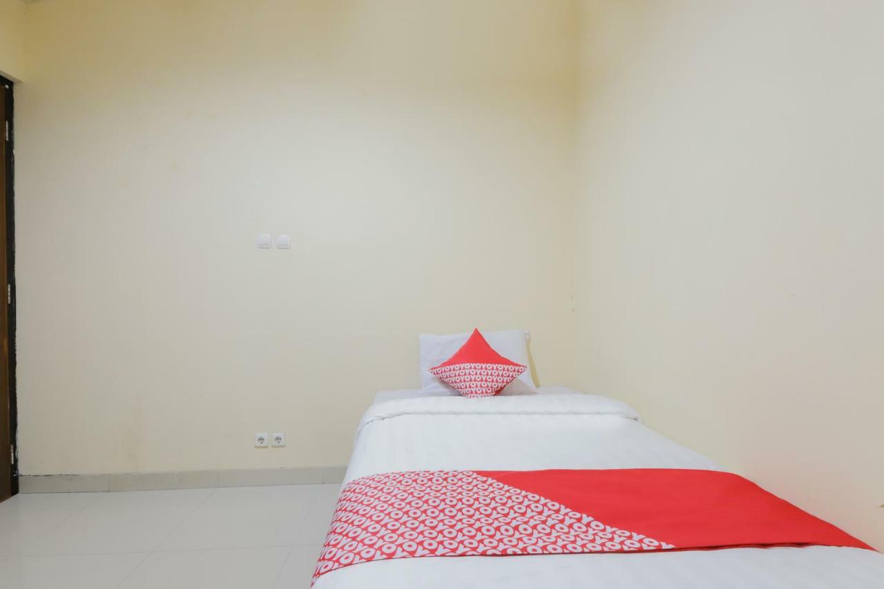Oyo 968 Tirthankara Residence Jakarta Extérieur photo